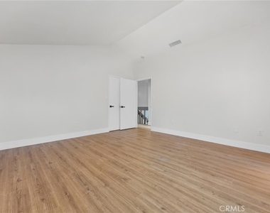 4157 Pinewood Lake - Photo Thumbnail 21
