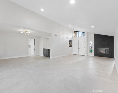 4157 Pinewood Lake - Photo Thumbnail 3