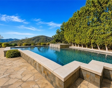 3339 Paseo Del Sol - Photo Thumbnail 41