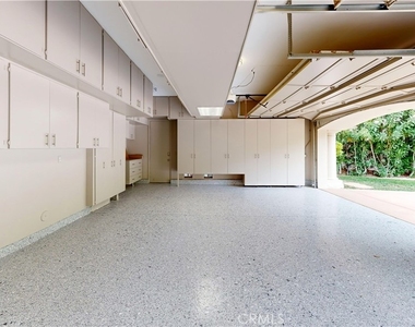 3339 Paseo Del Sol - Photo Thumbnail 39