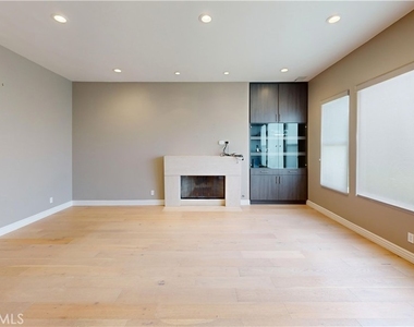 3339 Paseo Del Sol - Photo Thumbnail 28