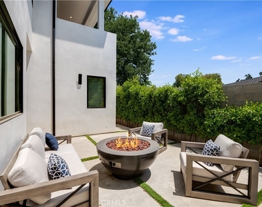 23262 Gonzales Drive - Photo Thumbnail 31