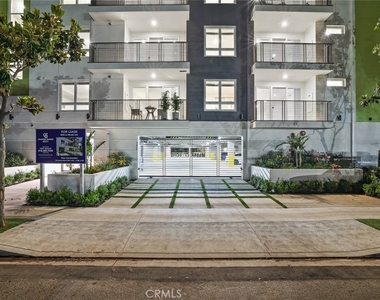 5820 La Mirada Avenue - Photo Thumbnail 53