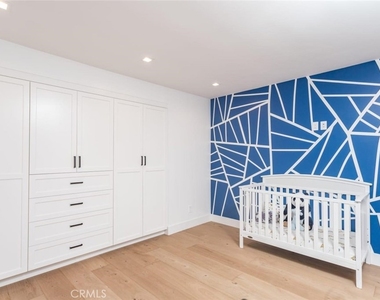4627 Ethel Ave - Photo Thumbnail 13