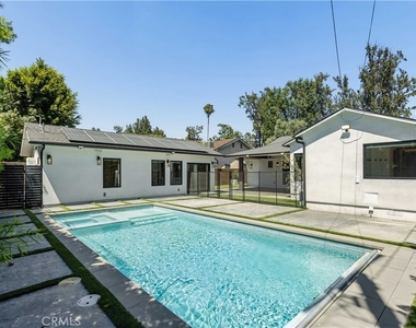 4627 Ethel Ave - Photo Thumbnail 21