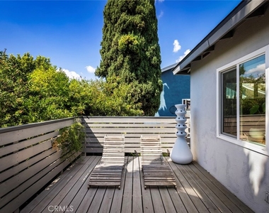 2304 W Avenue 31 - Photo Thumbnail 10