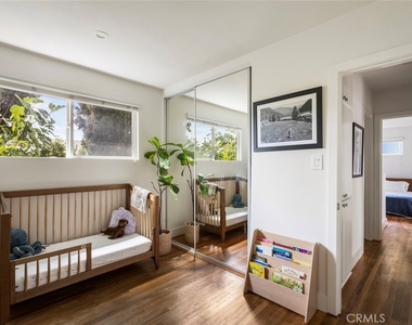 2304 W Avenue 31 - Photo Thumbnail 14