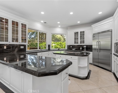 5267 Newcastle - Photo Thumbnail 10