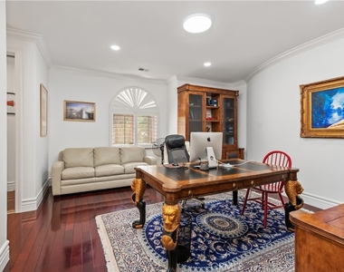 5267 Newcastle - Photo Thumbnail 14