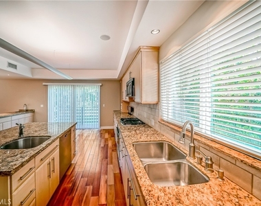 5512 Leghorn - Photo Thumbnail 46