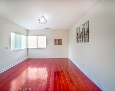 5512 Leghorn - Photo Thumbnail 23