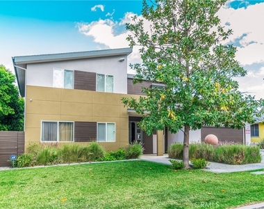 5512 Leghorn - Photo Thumbnail 8