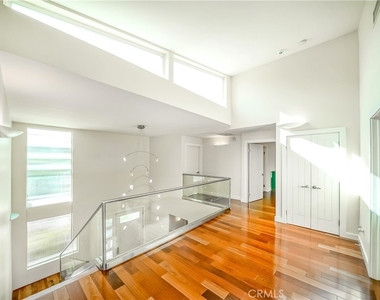 5512 Leghorn - Photo Thumbnail 34