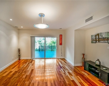 5512 Leghorn - Photo Thumbnail 54