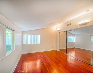 5512 Leghorn - Photo Thumbnail 31
