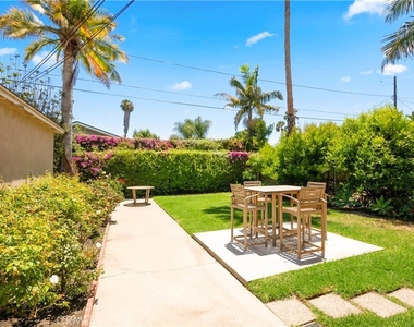 4722 Ventura Canyon - Photo Thumbnail 34