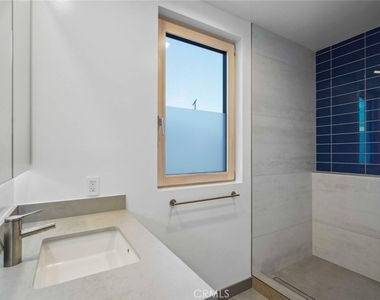 12527 Wagner Street - Photo Thumbnail 12