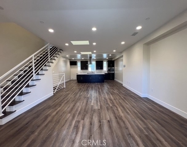 3855 139th Street - Photo Thumbnail 10