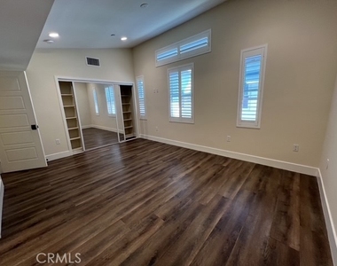 3855 139th Street - Photo Thumbnail 21