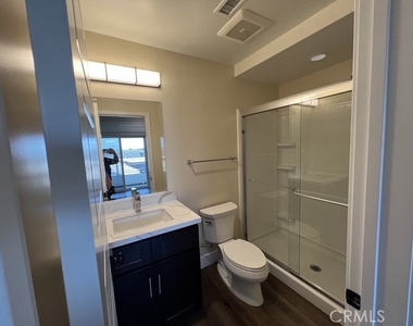 3855 139th Street - Photo Thumbnail 17