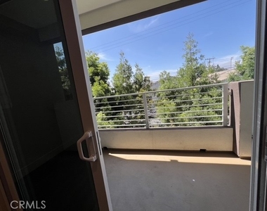 3855 139th Street - Photo Thumbnail 11