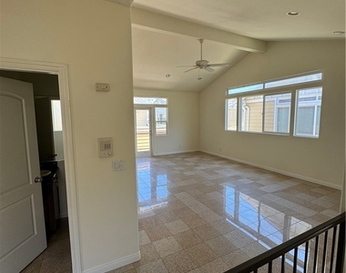 942 Sartori Avenue - Photo Thumbnail 6