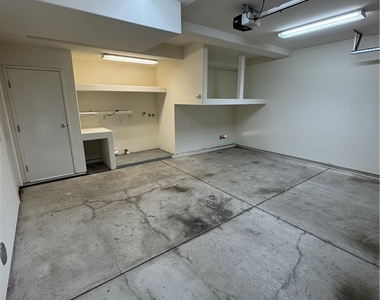 942 Sartori Avenue - Photo Thumbnail 19