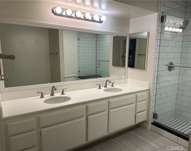 380 W Wilson - Photo Thumbnail 15