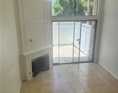 380 W Wilson - Photo Thumbnail 4