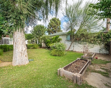 348 W Spazier Avenue - Photo Thumbnail 21