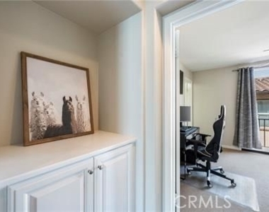 4432 Owens Street - Photo Thumbnail 23