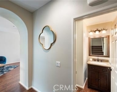 4432 Owens Street - Photo Thumbnail 20