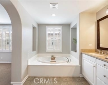 4432 Owens Street - Photo Thumbnail 32