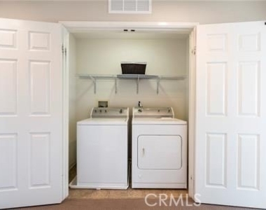 4432 Owens Street - Photo Thumbnail 22
