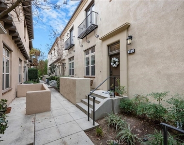 4432 Owens Street - Photo Thumbnail 50