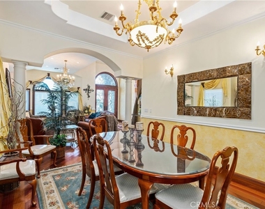 8252 Dancy Circle - Photo Thumbnail 6