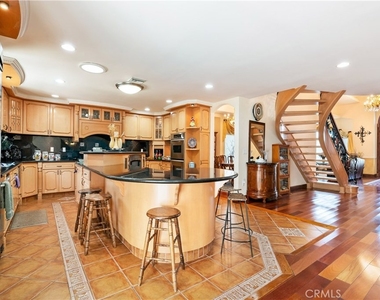 8252 Dancy Circle - Photo Thumbnail 11