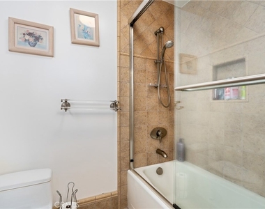 8252 Dancy Circle - Photo Thumbnail 19
