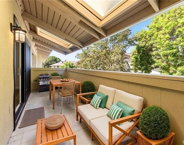 13640 La Jolla - Photo Thumbnail 7