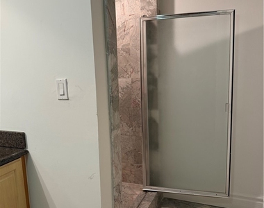 11989 Laurelwood Drive - Photo Thumbnail 41