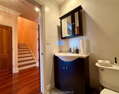 11989 Laurelwood Drive - Photo Thumbnail 18