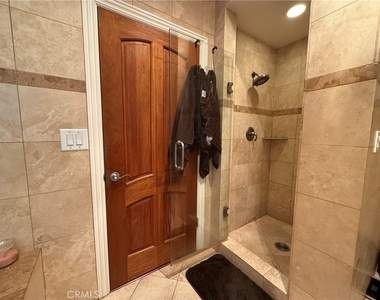 11989 Laurelwood Drive - Photo Thumbnail 27