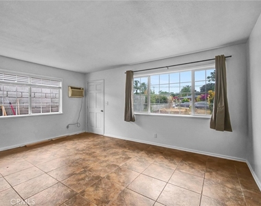9436 Ramona Avenue - Photo Thumbnail 3
