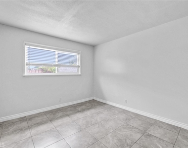 9436 Ramona Avenue - Photo Thumbnail 11