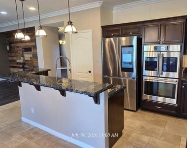 1340 Long View Drive - Photo Thumbnail 1