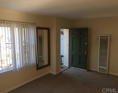 8545 Lemon Avenue - Photo Thumbnail 2