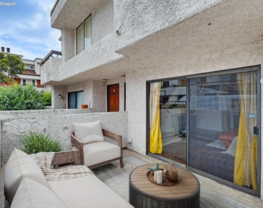 2680 Lake Avenue - Photo Thumbnail 1