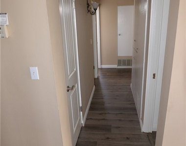 2509 E Santa Fe - Photo Thumbnail 5