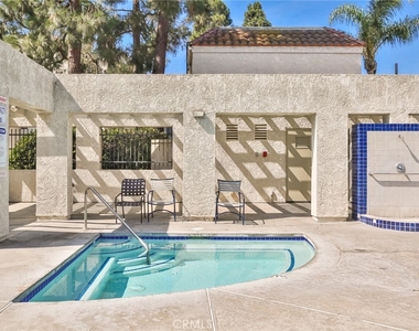 5031 Dorado Drive - Photo Thumbnail 10