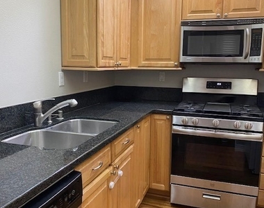 5031 Dorado Drive - Photo Thumbnail 5